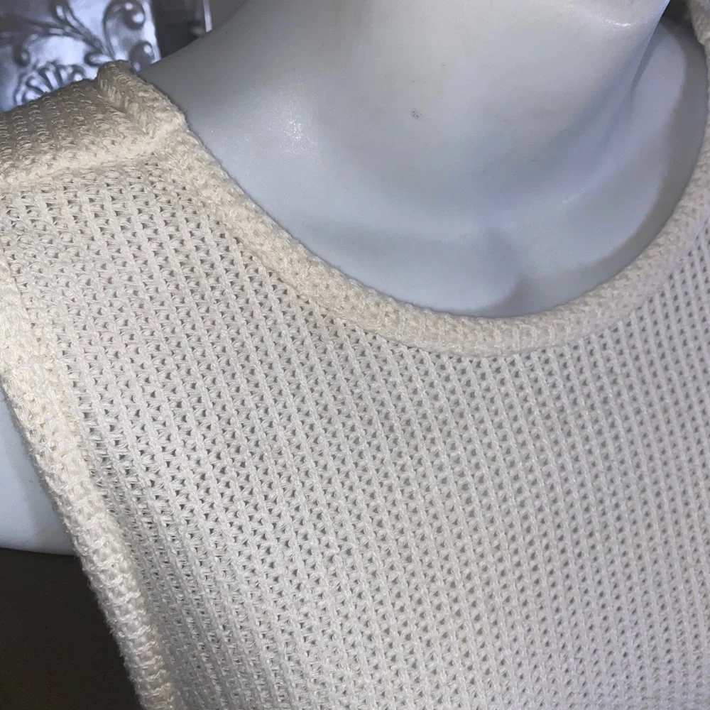 ASILIO Fun Twist Back Dress - Picture 5 of 7